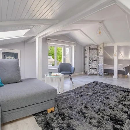 Majkowskiego Ii, Sun & Snow * Sopot