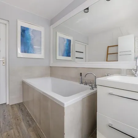 Majkowskiego Ii, Sun & Snow * Sopot